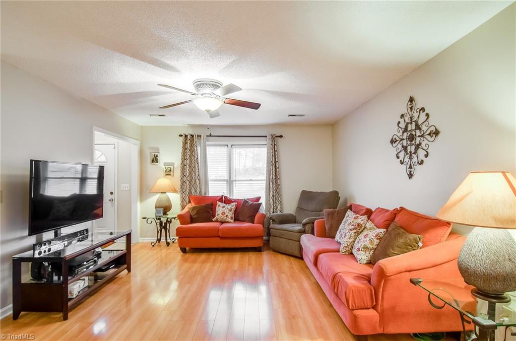 537 Apple Ridge Road Greensboro, NC 27406 - Photo 9 of 25 Gallery Image 9