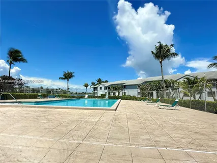$2,100 | 1044 South Independence Drive, Unit 1044I, Homestead, FL 33034