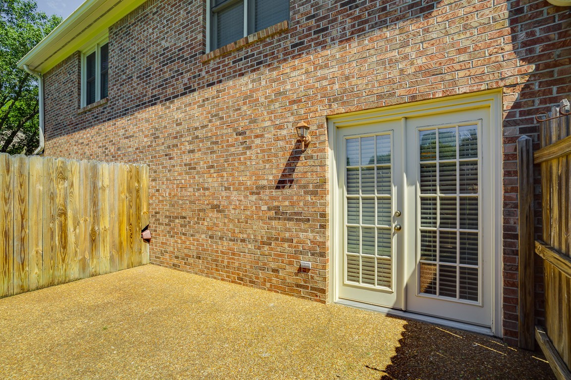 711 Kent Road Nashville, TN 37214 - Photo 28 of 31 a front view of a house with a outdoor space