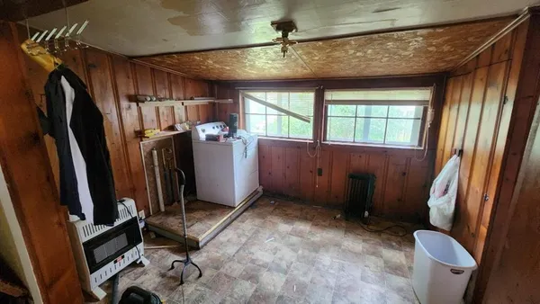 $65,000 | 803 West Country Road, Columbus, KS 66725