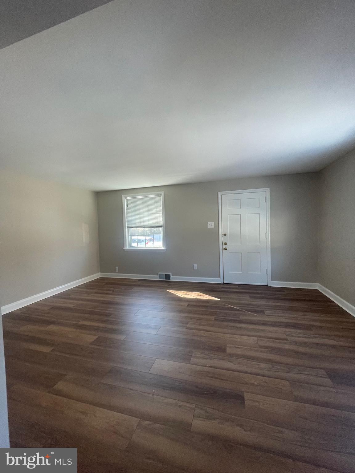 1917 Winton Avenue Havertown, PA 19083 - Photo 2 of 28 Bright spacious living room