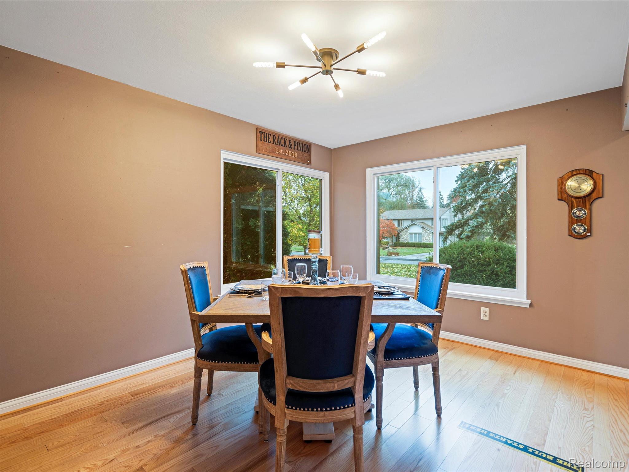 5132 Patrick Road West Bloomfield, MI 48322 - Photo 10 of 41 Gallery Image 10