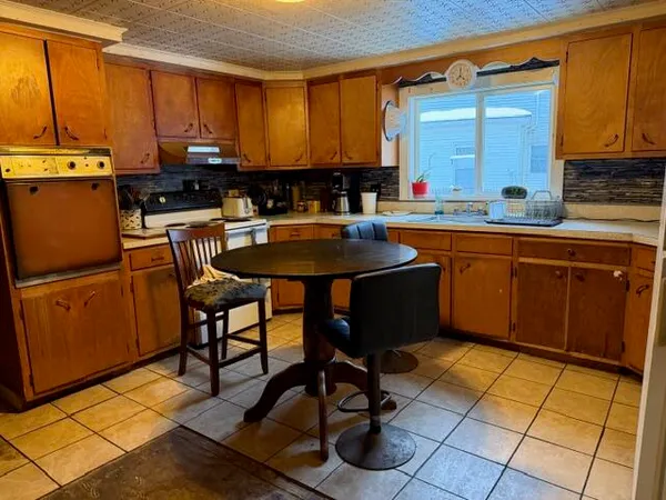 $300,000 | 20 13th Street, Bangor, ME 04401