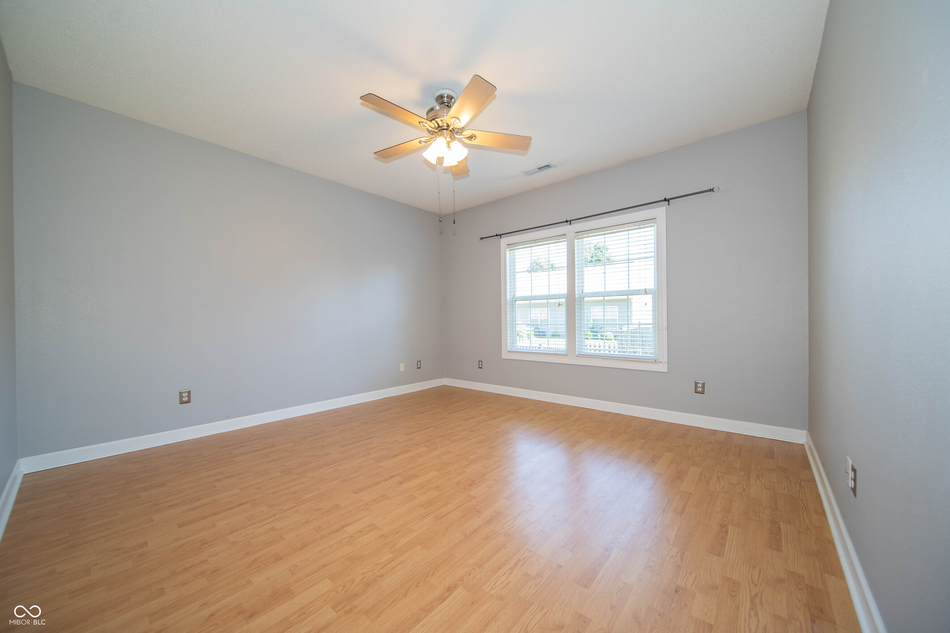 11044 Schoolhouse Road Fishers, IN 46037 - Photo 23 of 32