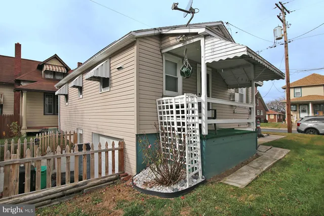 $209,000 | 618 Hill Street, Lebanon, PA 17046