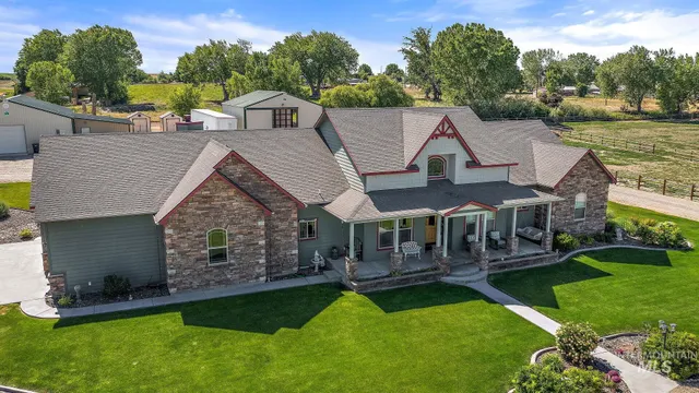 $1,899,000 | 7340 Sagebrush Lane, Caldwell, ID 83607