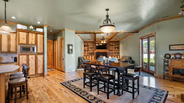 $1,899,000 | 7340 Sagebrush Lane, Caldwell, ID 83607