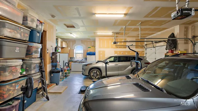 $1,899,000 | 7340 Sagebrush Lane, Caldwell, ID 83607