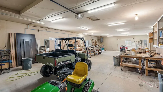 $1,899,000 | 7340 Sagebrush Lane, Caldwell, ID 83607