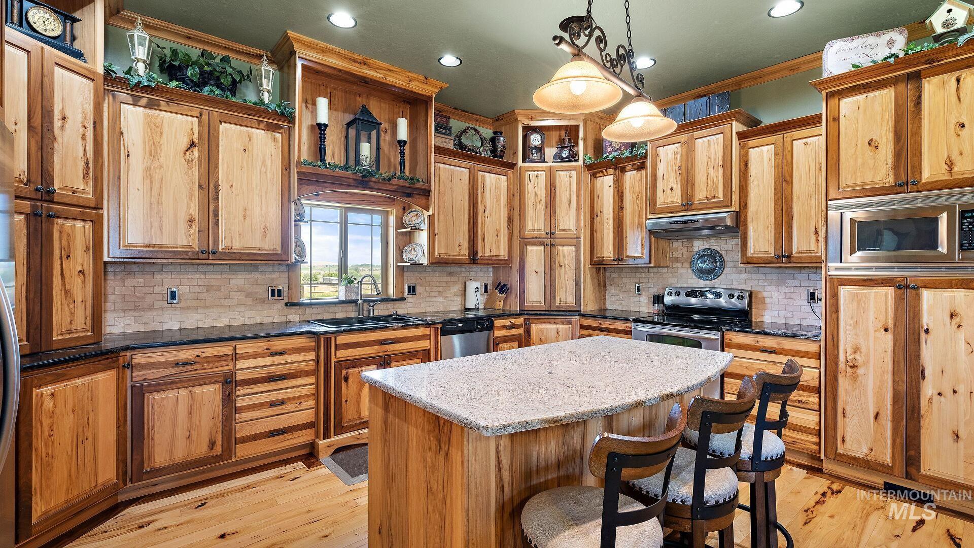7340 Sagebrush Lane Caldwell, ID 83607 - Photo 4 of 50