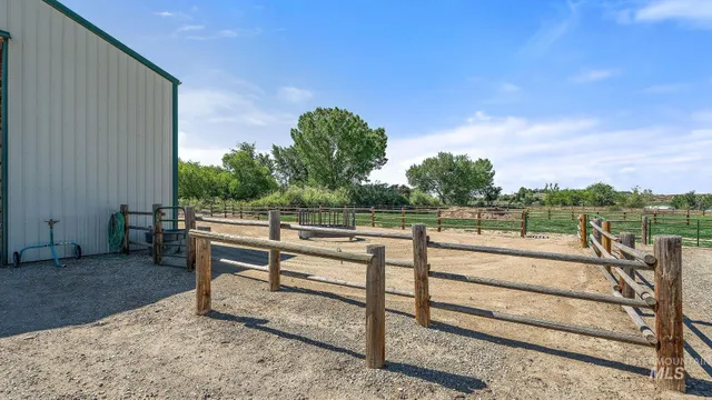 $1,899,000 | 7340 Sagebrush Lane, Caldwell, ID 83607