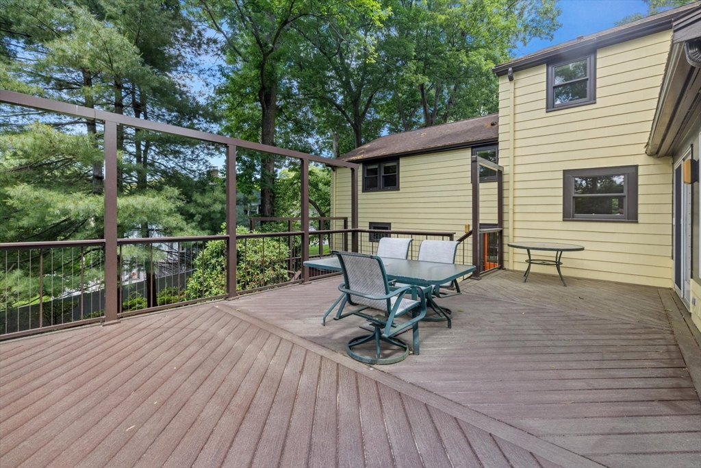 9 Plymouth Road Winchester, MA 01890 - Photo 33 of 37