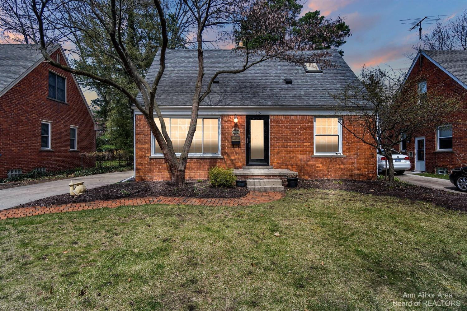 516 West Webster Road Royal Oak, MI 48073 - Photo 1 of 46 Photo 1