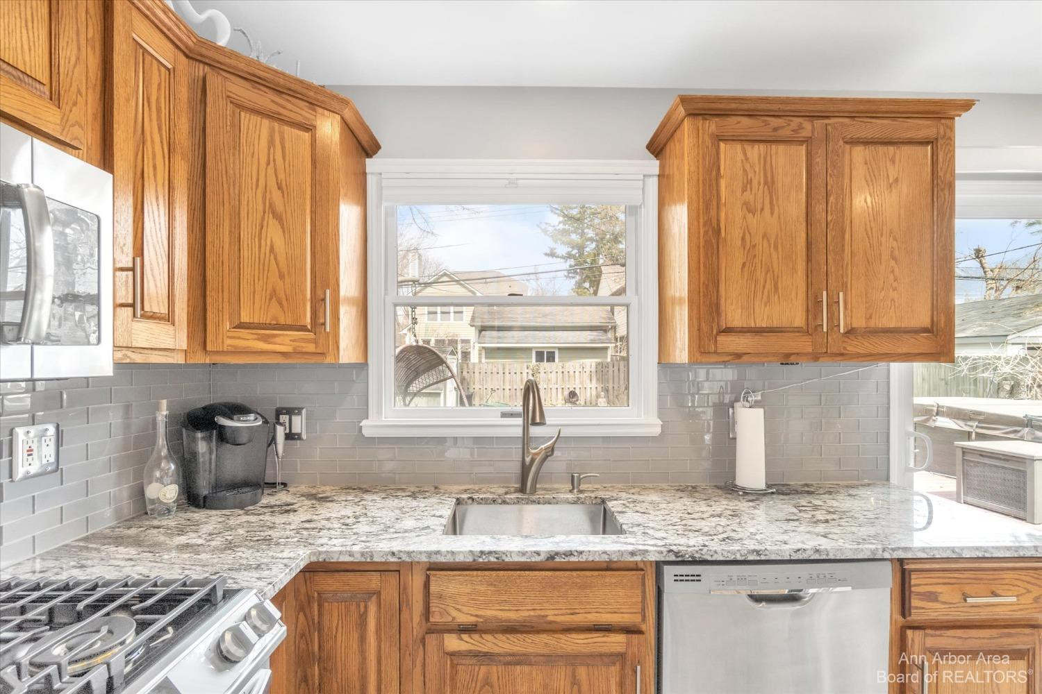 516 West Webster Road Royal Oak, MI 48073 - Photo 19 of 46 Photo 19