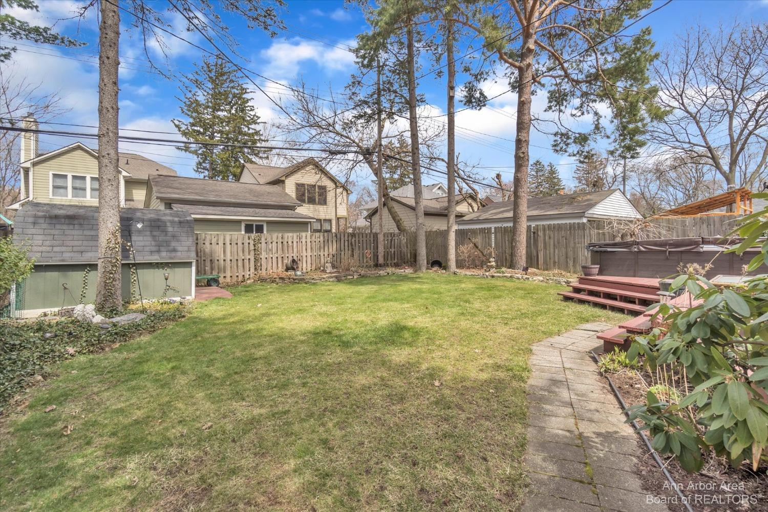 516 West Webster Road Royal Oak, MI 48073 - Photo 5 of 46 Photo 5