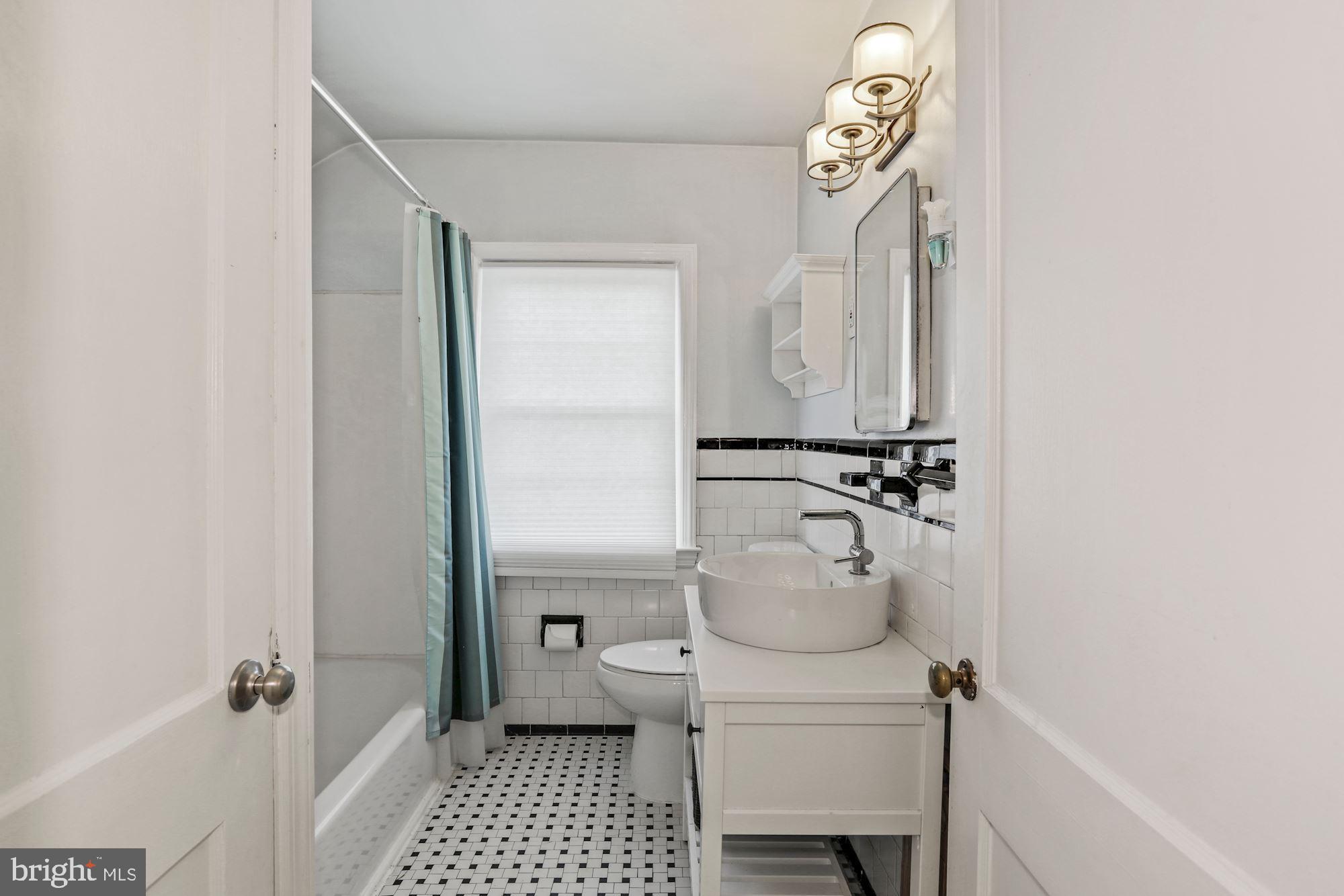 20 Dunmore Road Baltimore, MD 21228 - Photo 15 of 27 Updated Hall Bath