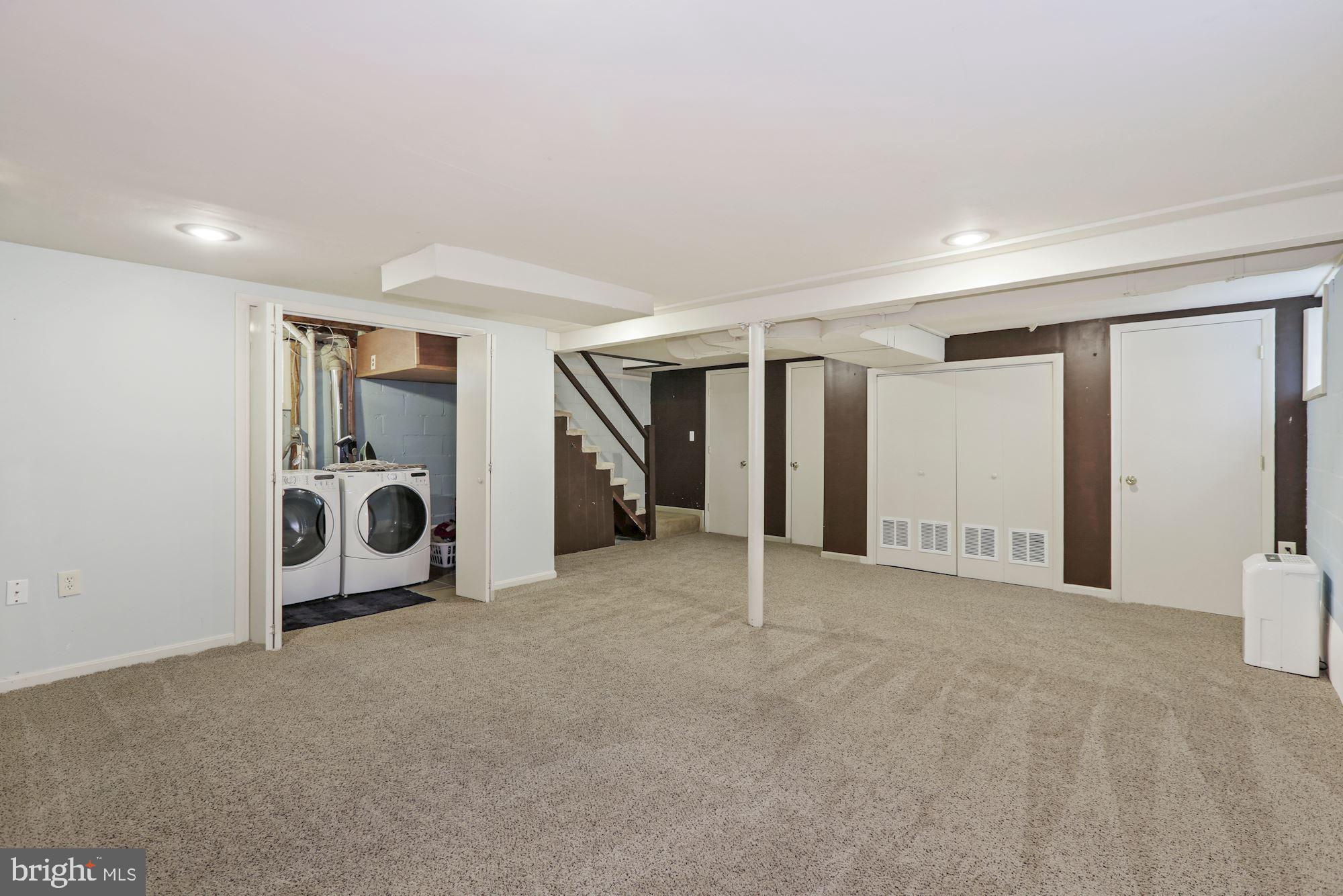 20 Dunmore Road Baltimore, MD 21228 - Photo 21 of 27 Basement Family Room