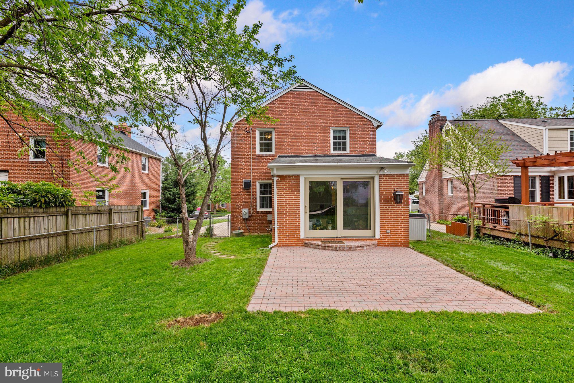 20 Dunmore Road Baltimore, MD 21228 - Photo 24 of 27 Rear Patio Off Sunroom