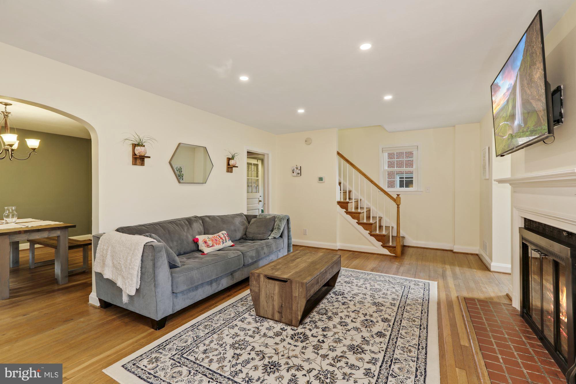 20 Dunmore Road Baltimore, MD 21228 - Photo 4 of 27 Living Room with Fireplace