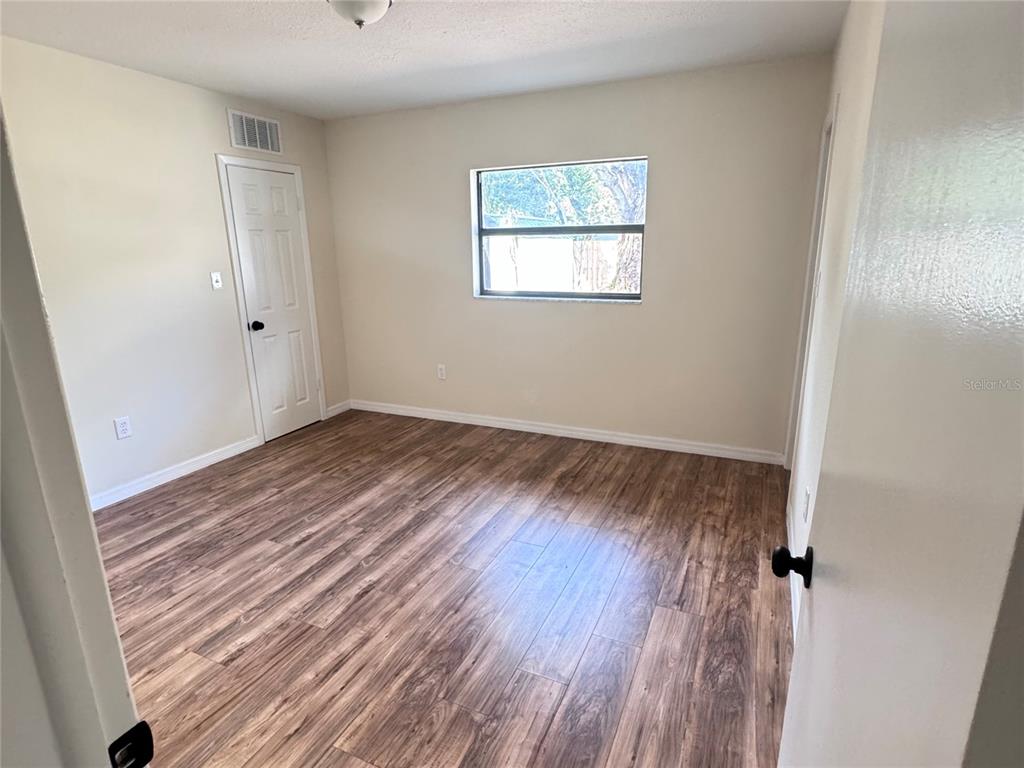 103 West Wheeler Road Seffner, FL 33584 - Photo 19 of 53 Gallery Image 19
