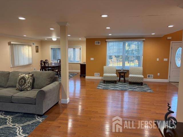 143 Milltown Road East Brunswick, NJ 08816 - Photo 11 of 42