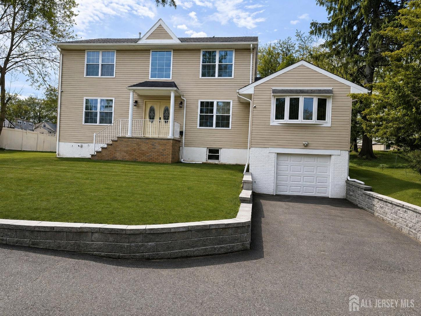 143 Milltown Road East Brunswick, NJ 08816 - Photo 2 of 42