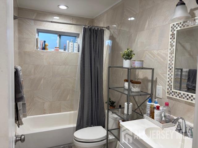 143 Milltown Road East Brunswick, NJ 08816 - Photo 21 of 42