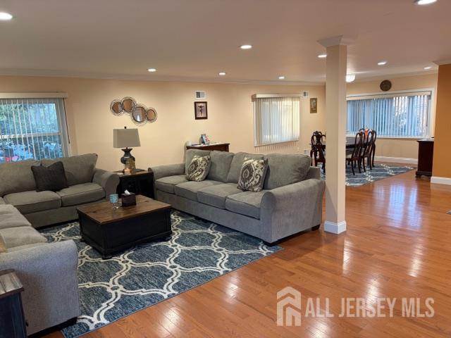 143 Milltown Road East Brunswick, NJ 08816 - Photo 7 of 42