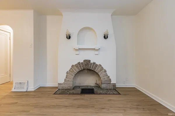 $1,450 | 4545 Calumet Avenue, Fort Wayne, IN 46806