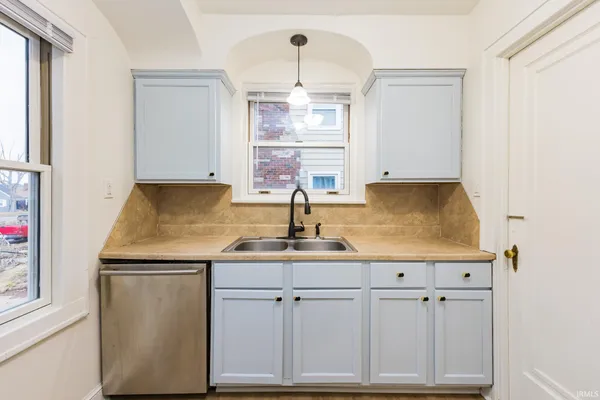 $1,450 | 4545 Calumet Avenue, Fort Wayne, IN 46806