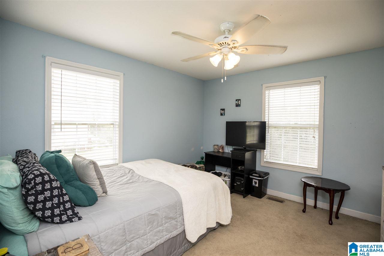 1145 Armstrong Loop Hayden, AL 35079 - Photo 32 of 43