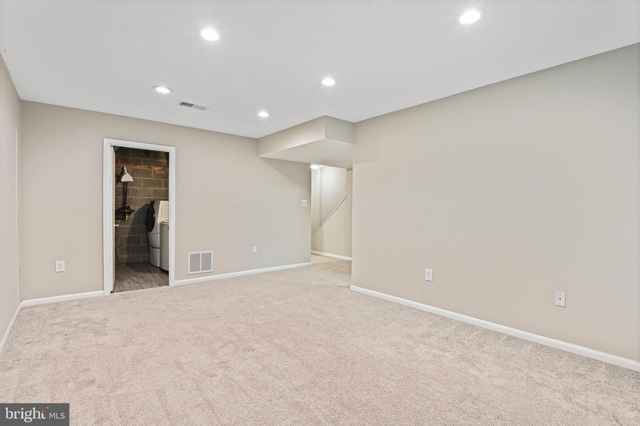 2249 Gunsmith Square Reston, VA 20191 - Photo 39 of 56 Gallery Image 39