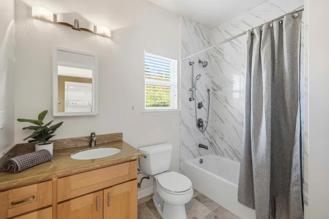 $1,650,000 | 206 Gaffey Road, Watsonville, CA 95076