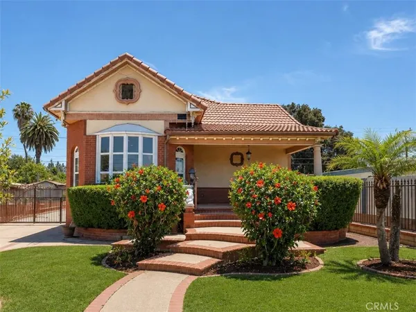 $649,900 | 606 North Park Avenue, Pomona, CA 91768