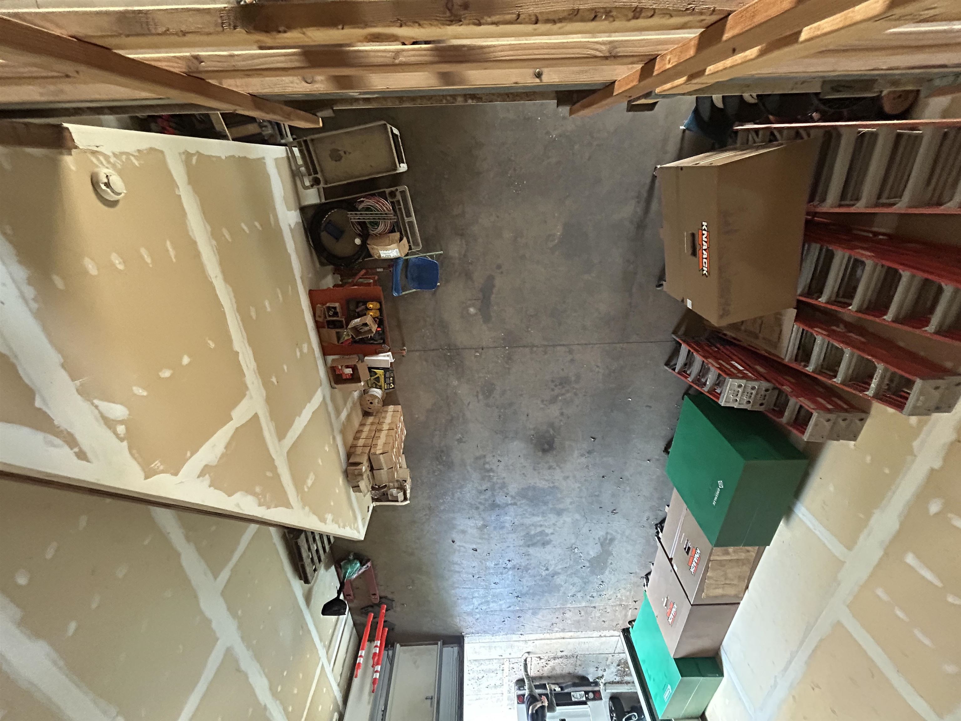 178 Kupuohi Street, Unit B106 Lahaina, HI 96761 - Photo 9 of 9 a view of utility room