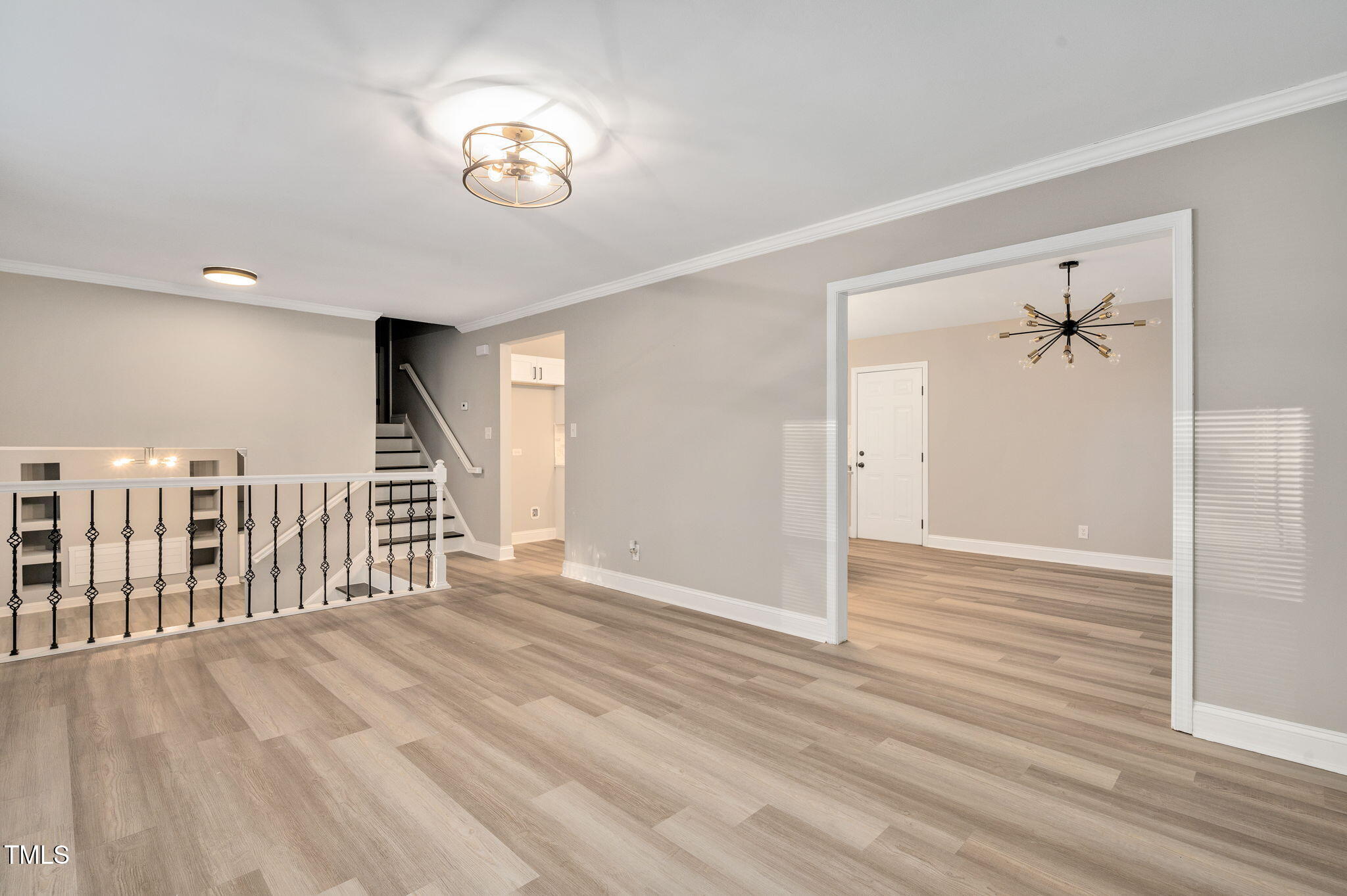 20 Lynn Road Raleigh, NC 27615 - Photo 6 of 32 20 Lynn Road Raleigh_JRKnowles_Photograp