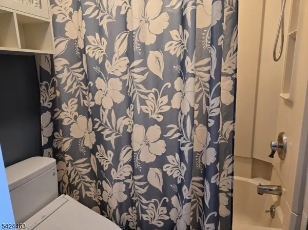 $3,800 | 8 Spring Lane, Stanhope, NJ 07874