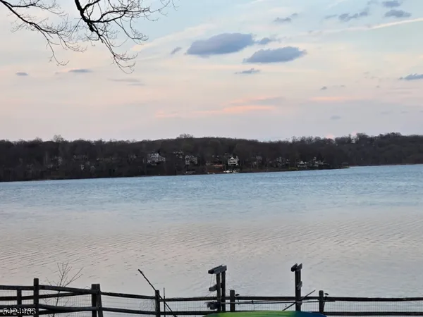 $3,800 | 8 Spring Lane, Stanhope, NJ 07874