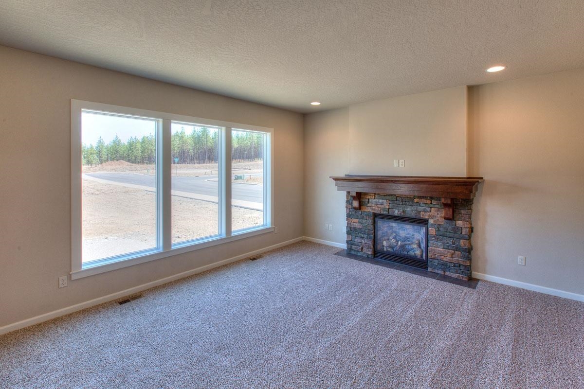 1408 North Lily Road Spokane, WA 99212 - Photo 2 of 7 Gallery Image 2