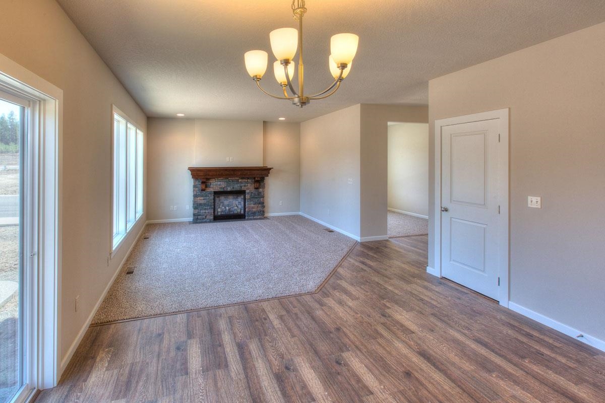 1408 North Lily Road Spokane, WA 99212 - Photo 4 of 7 Gallery Image 4