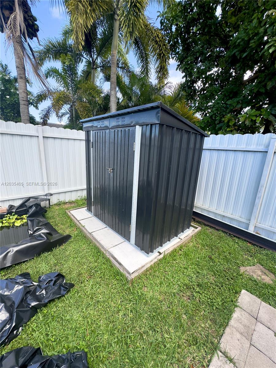 17833 Southwest 155th Court Miami, FL 33187 - Photo 38 of 39