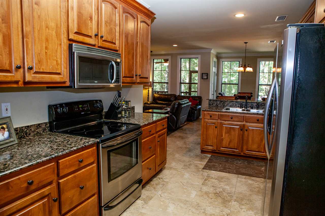27595 Claiborne Circle Daphne, AL 36526 - Photo 13 of 42