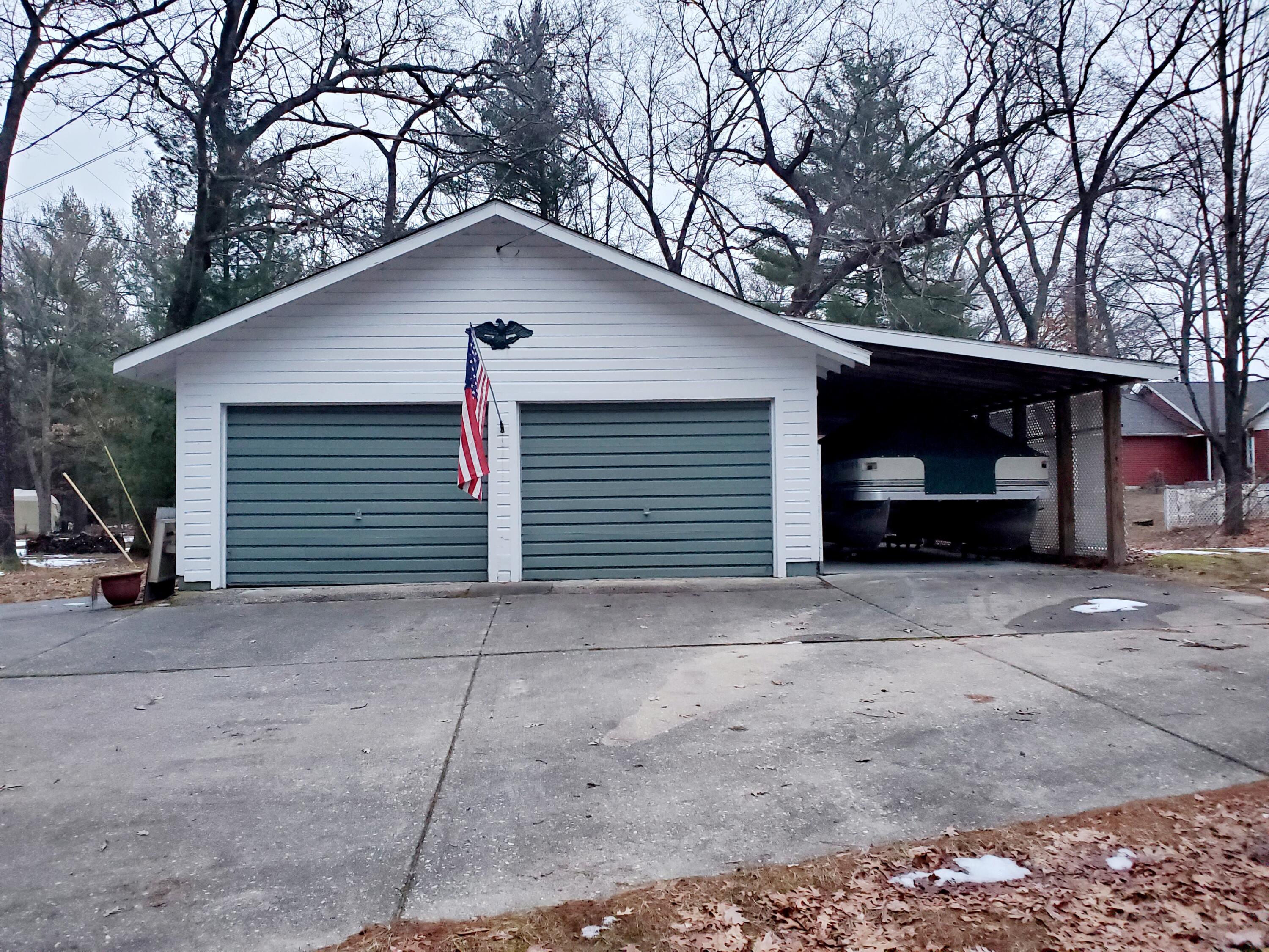 40 North Jackpine Road Fountain, MI 49410 - Photo 12 of 56 40 N Jackpine Road garage