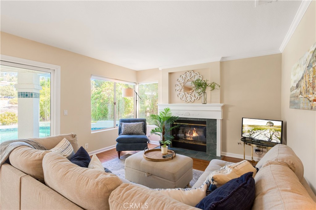 16562 Orangewind Lane Riverside, CA 92503 - Photo 11 of 45