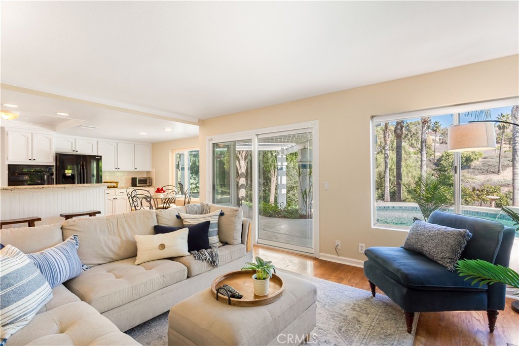 16562 Orangewind Lane Riverside, CA 92503 - Photo 15 of 45