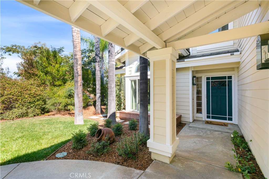 16562 Orangewind Lane Riverside, CA 92503 - Photo 2 of 45