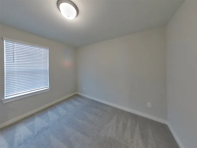 $2,609 | 9835 Willow Creek, Unit 304, Tomball, TX 77375