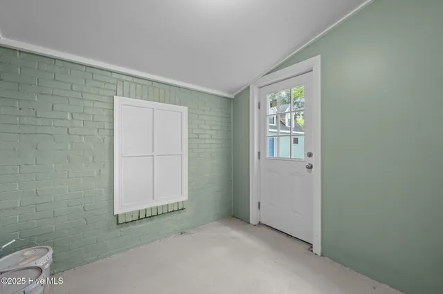 $349,900 | 403 Main Street, Bayboro, NC 28515