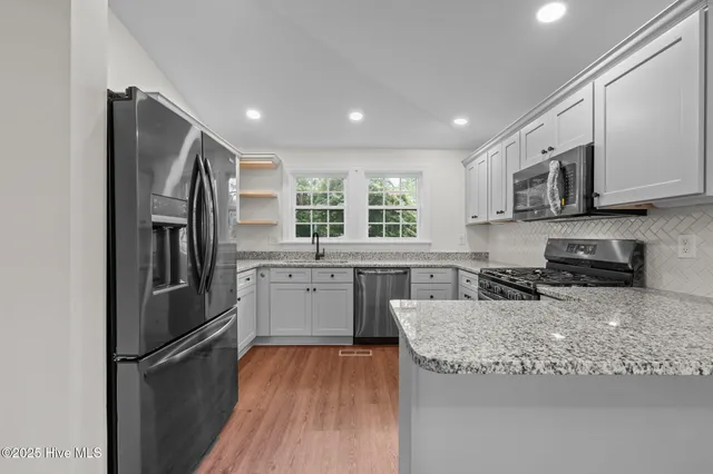 $349,900 | 403 Main Street, Bayboro, NC 28515