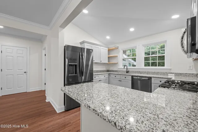 $349,900 | 403 Main Street, Bayboro, NC 28515